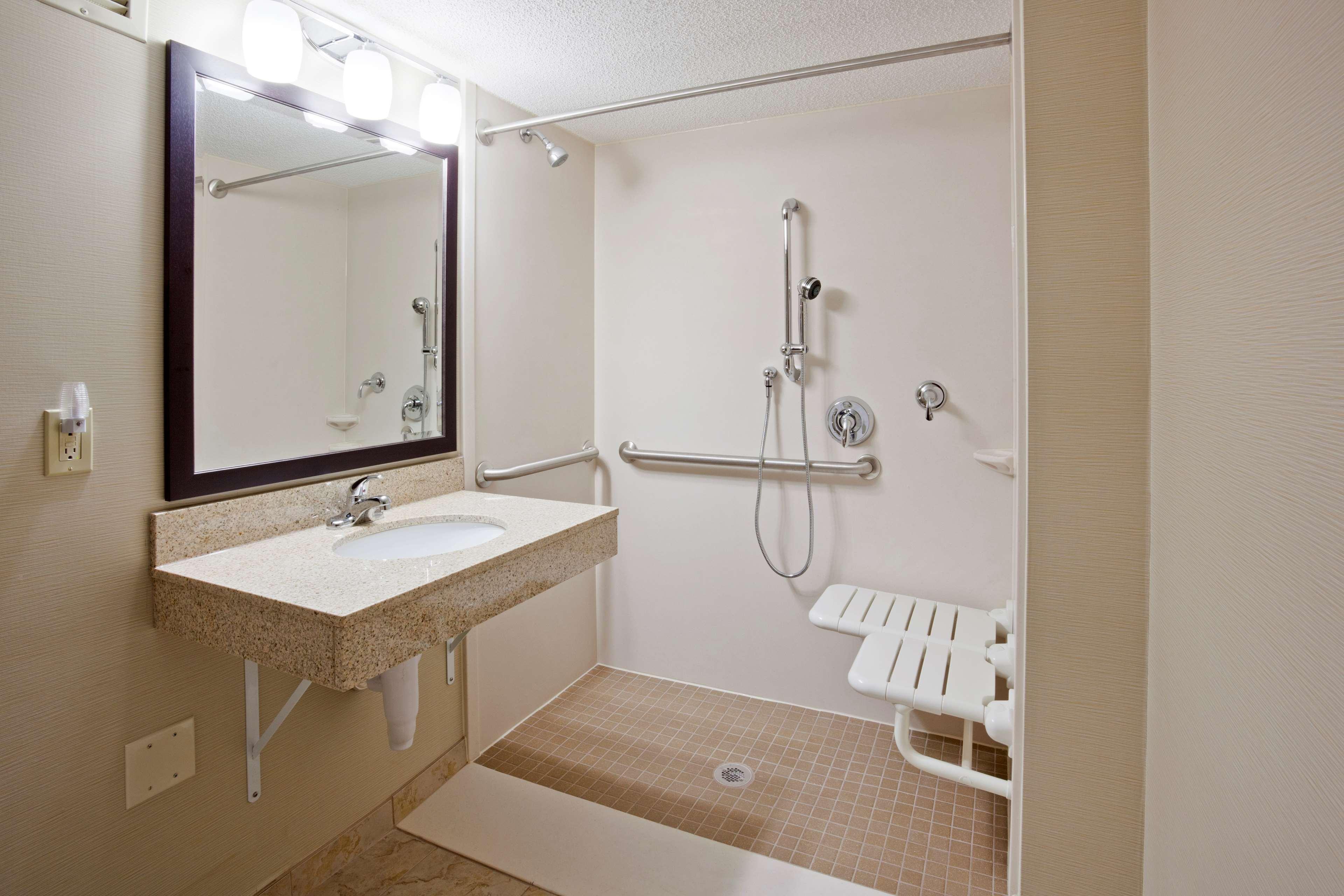 Best Western Plus St. Paul North/Shoreview Екстер'єр фото